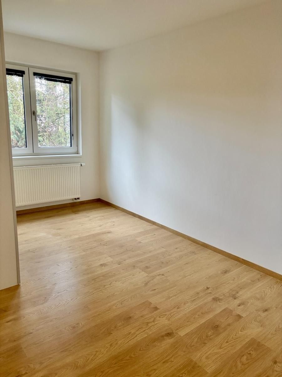 Pronájem rodinný dům - Smidarská, Praha, 126 m² - 5