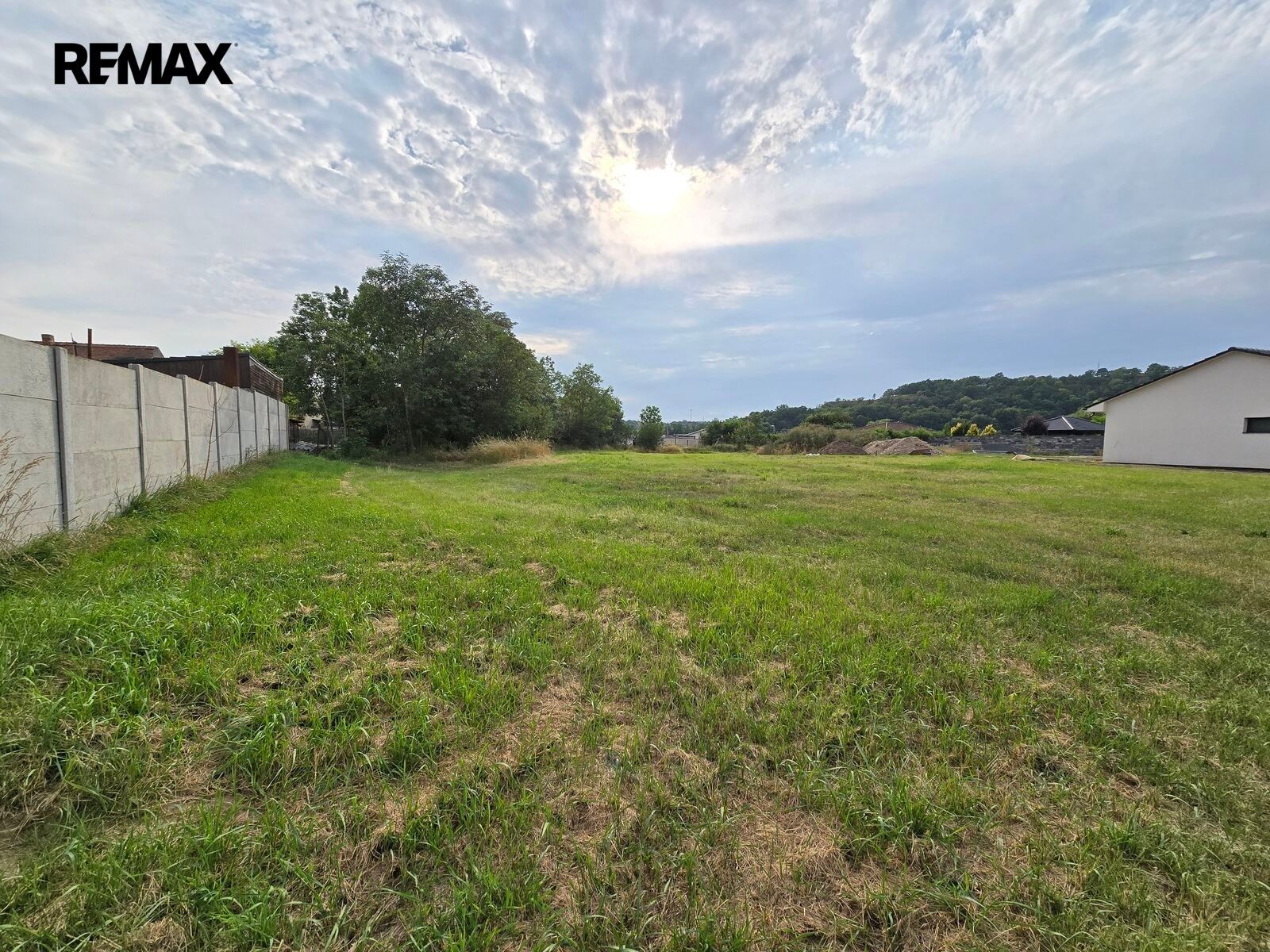 Pozemek pro bydlení · 1 605 m² · Staňkovice - 4