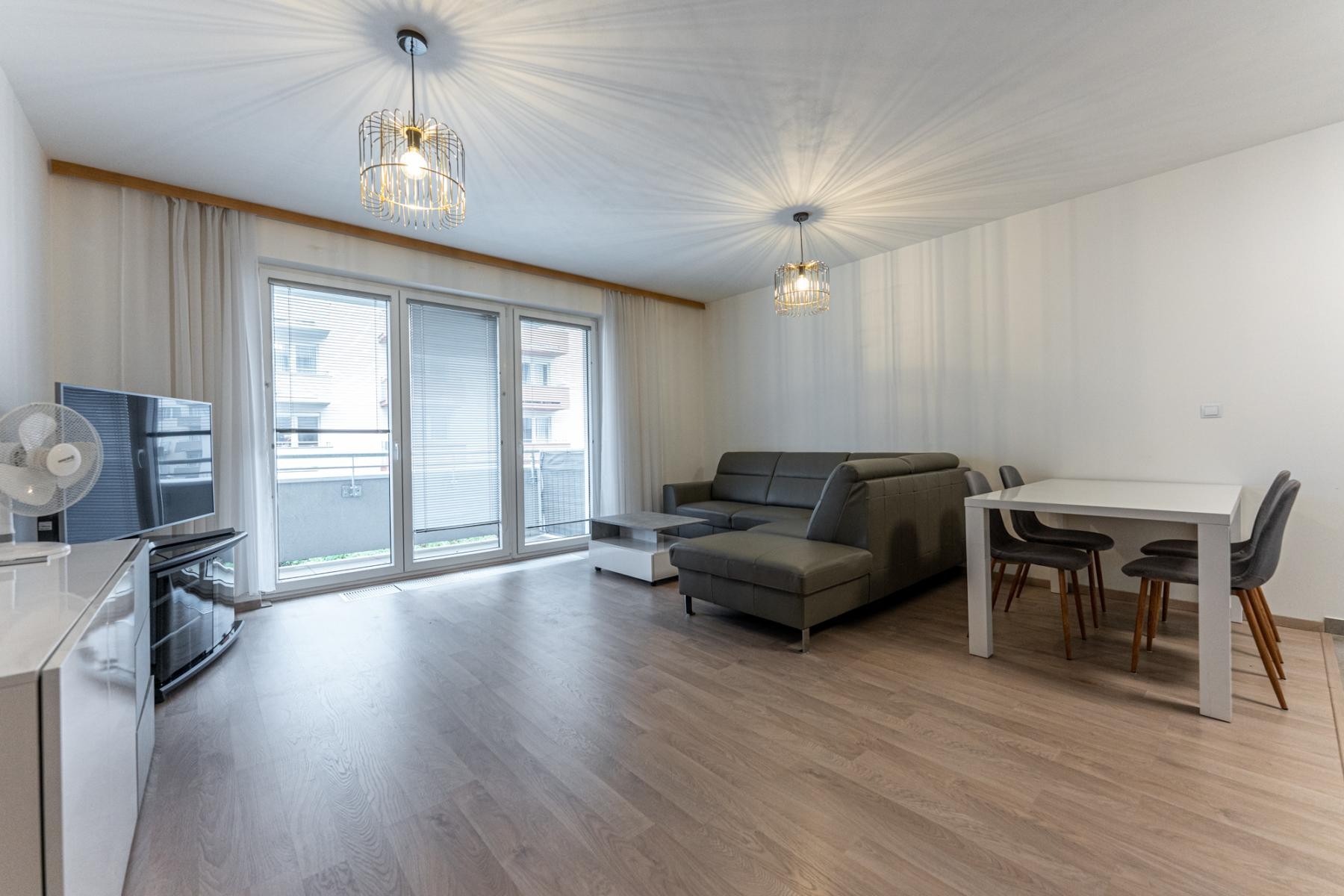 Byt 3+kk · 78 m² · Toufarova, Praha - 3