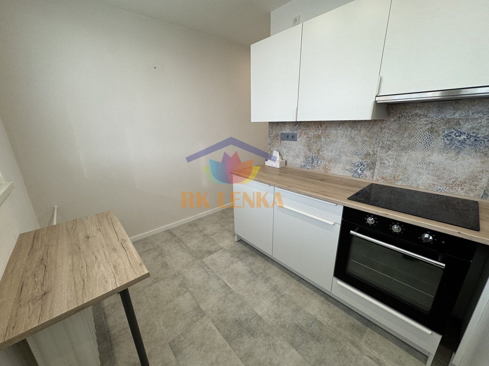 Pronájem byt 1+1 - Frýdlantská, Frýdek-Místek, 36 m²