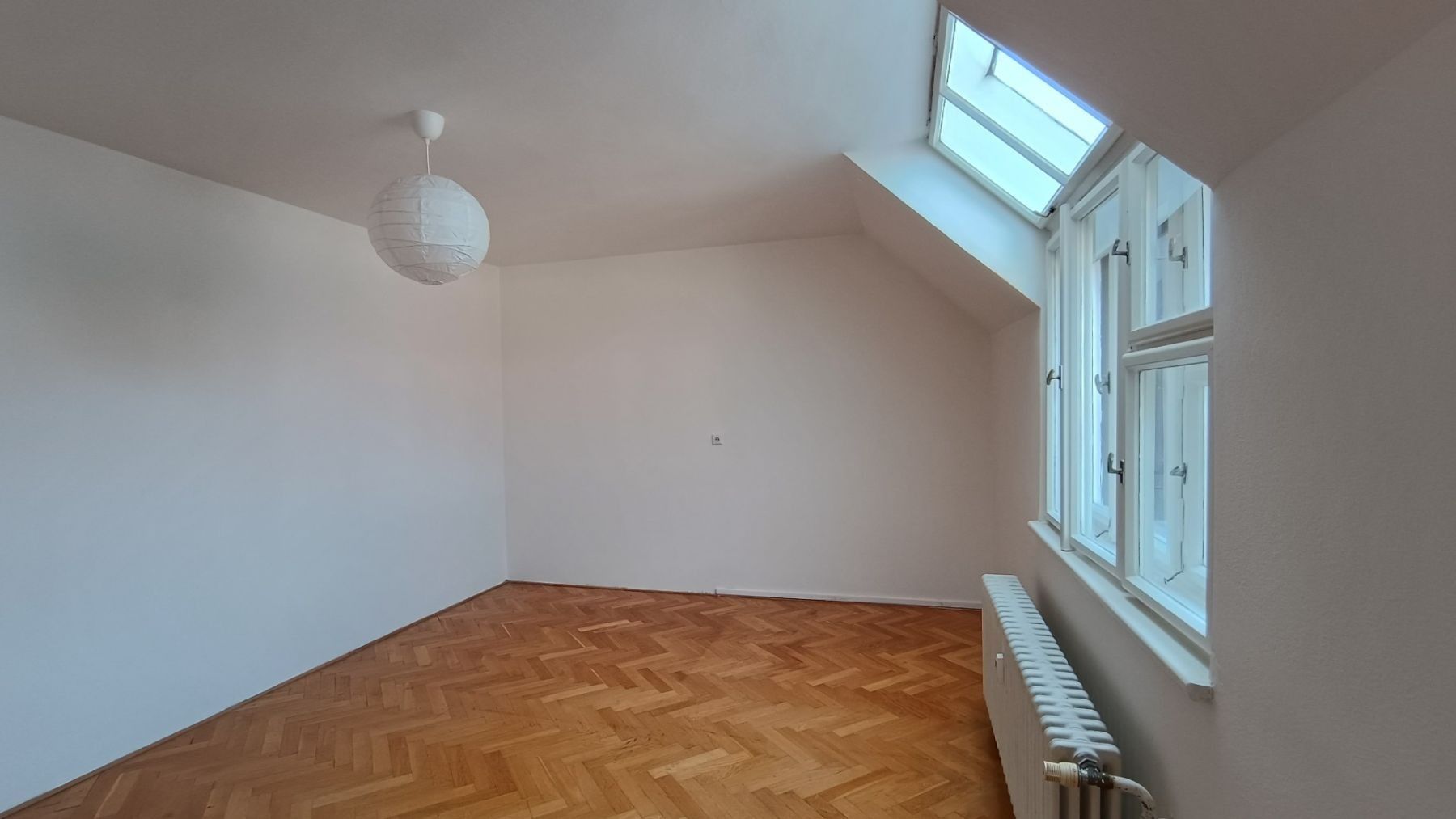 Byt 2+kk · 52 m² · Zelená, Praha - Bubeneč - 3