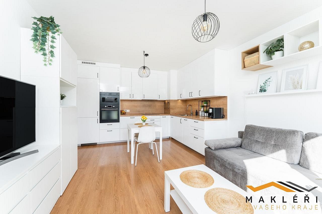 2+kk, Za černým mostem, Praha 9 - Hloubětín, 48 m² - 2