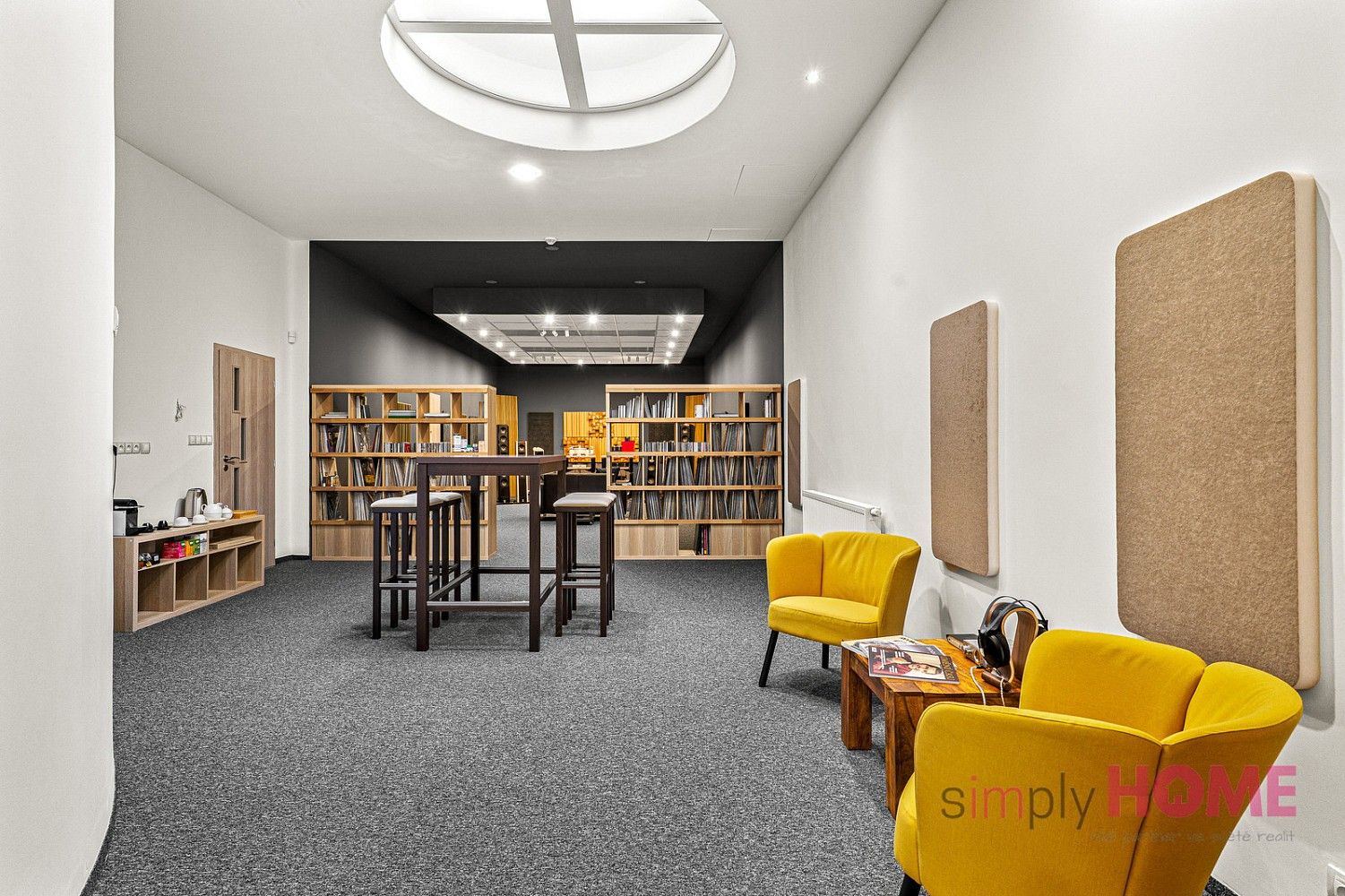 Obchodní prostory, 212 m²