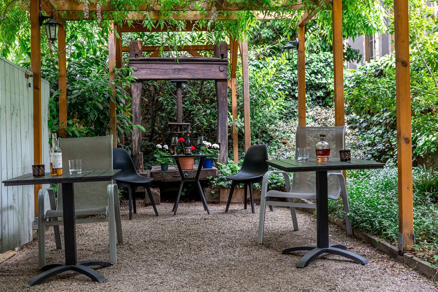 Restaurace · 280 m² · Budečská, Praha 2 - Vinohrady - 3