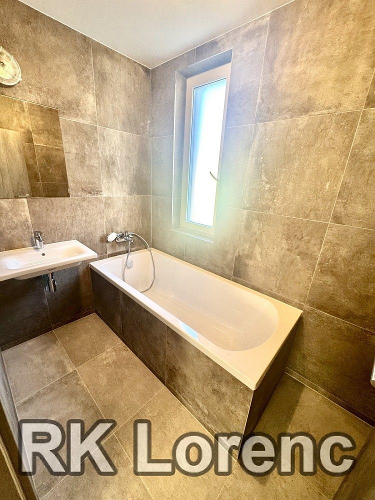 Prodej byt 3+kk - Mikulov, okres Břeclav, Jihomoravský kraj, 79 m² - 5