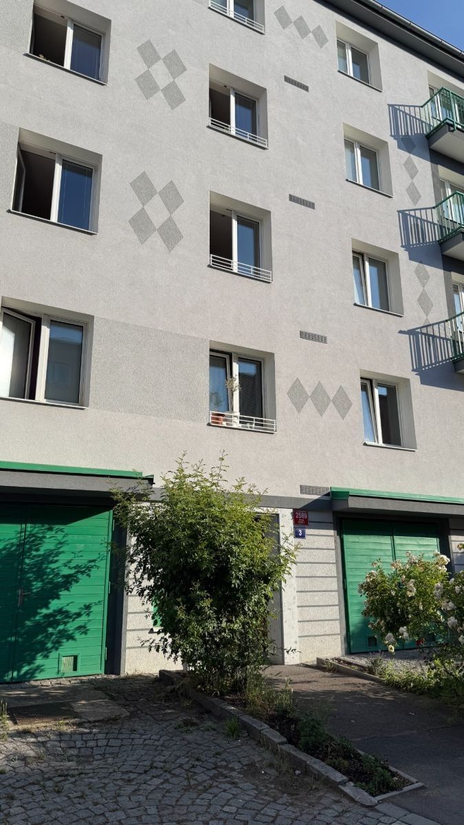 Byt 1+1 · 36 m² · Na Vrcholu, Praha - Žižkov - 3