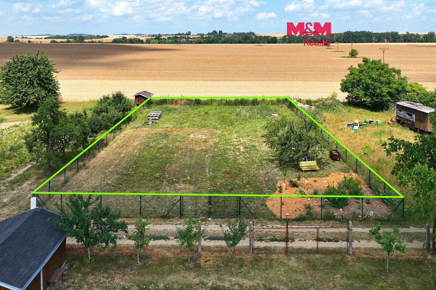 Zahrada, 874 m²