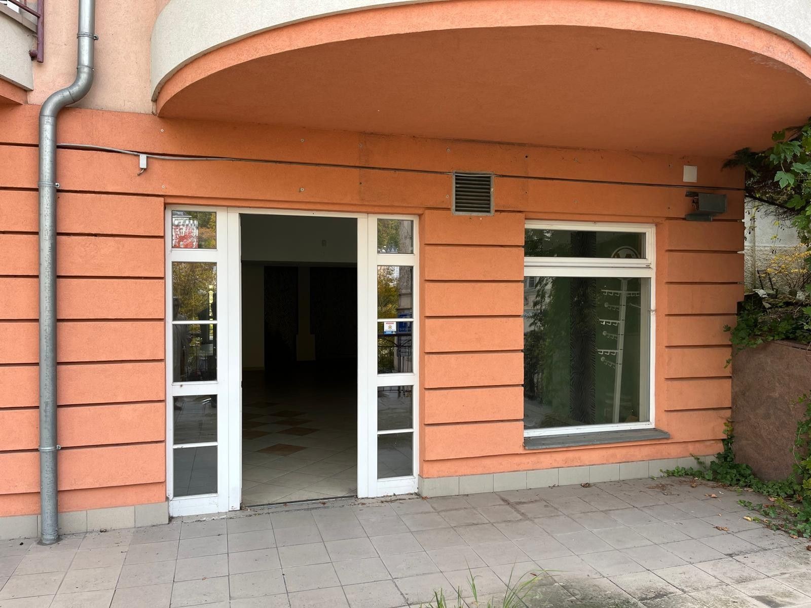 Byt 3+kk · 106 m² · Zámecký vrch, Karlovy Vary - Karlovy Vary, Karlovarský kraj - 3