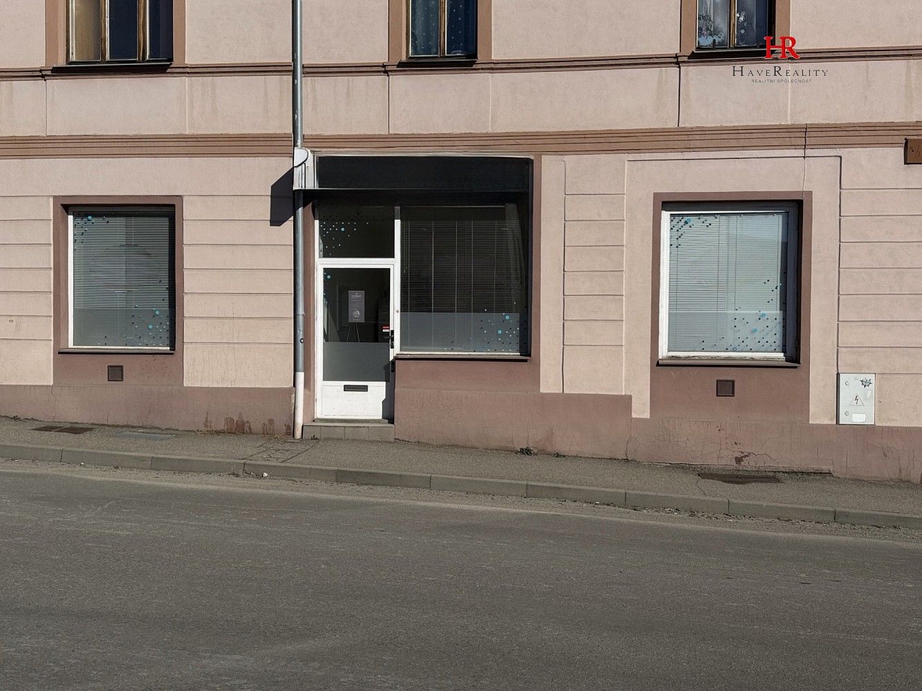 Obchodní prostory, Benešov, Středočeský kraj, 80 m² - 2