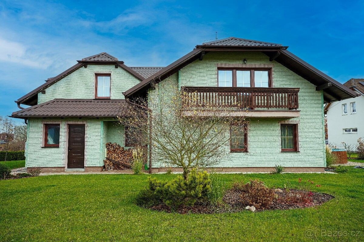 Prodej rodinný dům - Karlovy Vary, 360 01