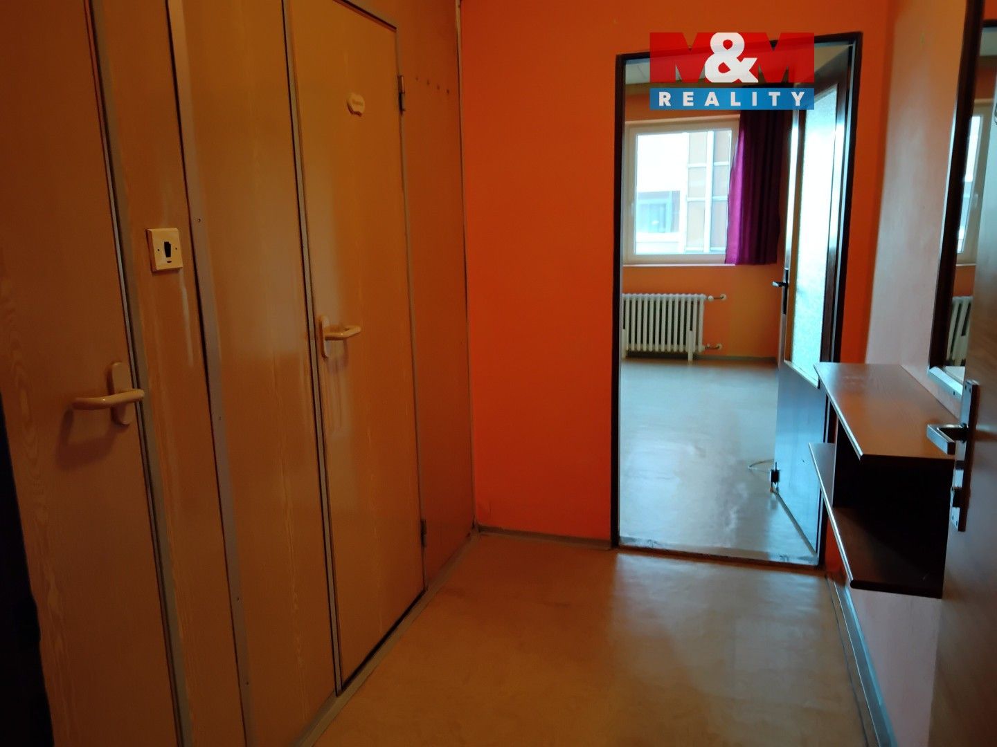 Kanceláře, Revoluční, Bruntál, 24 m²