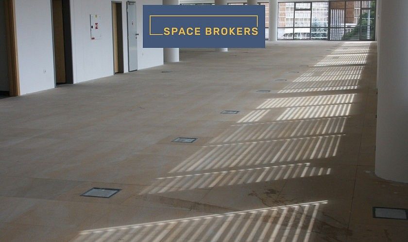 Kancelář · 1 000 m² · Praha - Vokovice, okres Praha 6, Hlavní město Praha - 4