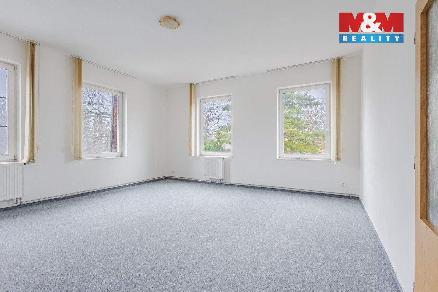 Pronájem byt 3+1 - Tržní náměstí, Nový Bor, 85 m²