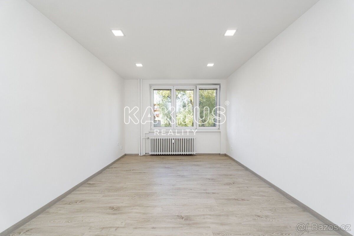 Byty, Ostrava, 725 25