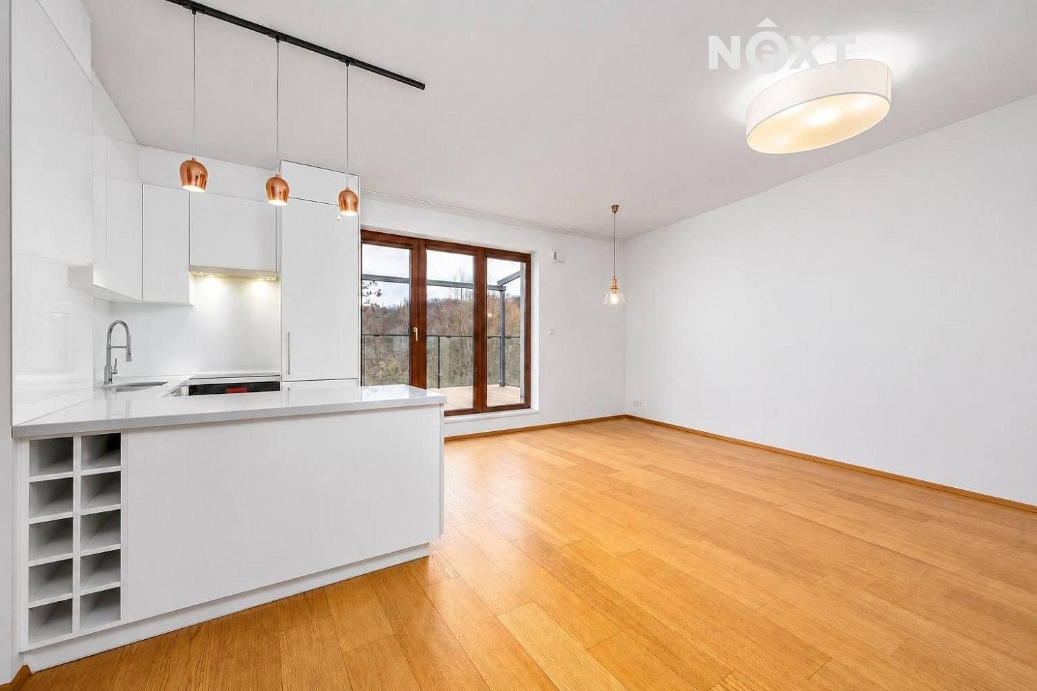 3+kk, Nademlejnská, Praha 9 - Hloubětín, 98 m² - 2