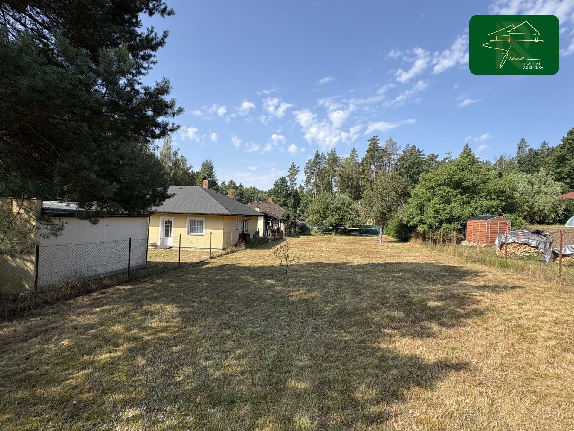 Zahrady, Česká Lípa, 776 m² - 1