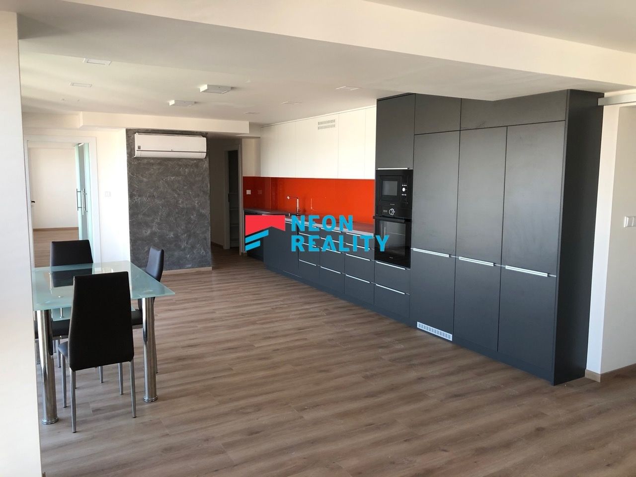 3+kk, Vršovců, Ostrava, 115 m²