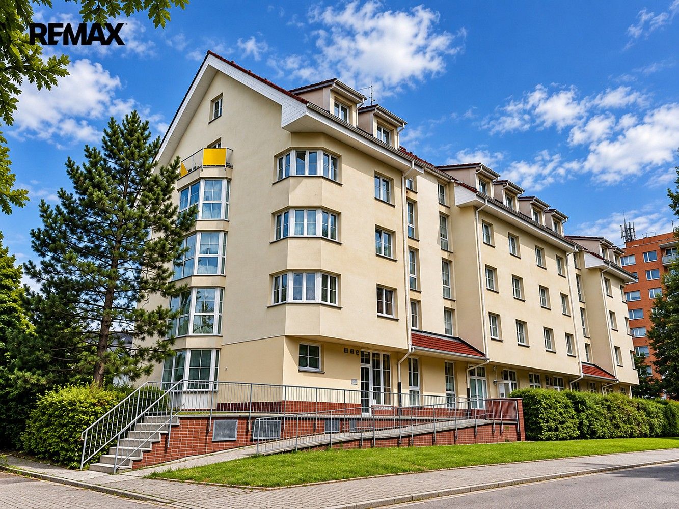 Prodej ostatní - Praha - Libuš, okres Praha 12, Hlavní město Praha, 12 m² - 2
