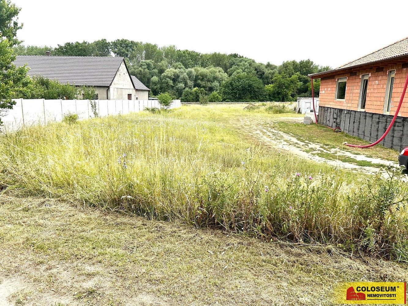 Pozemek pro bydlení, 1 667 m²