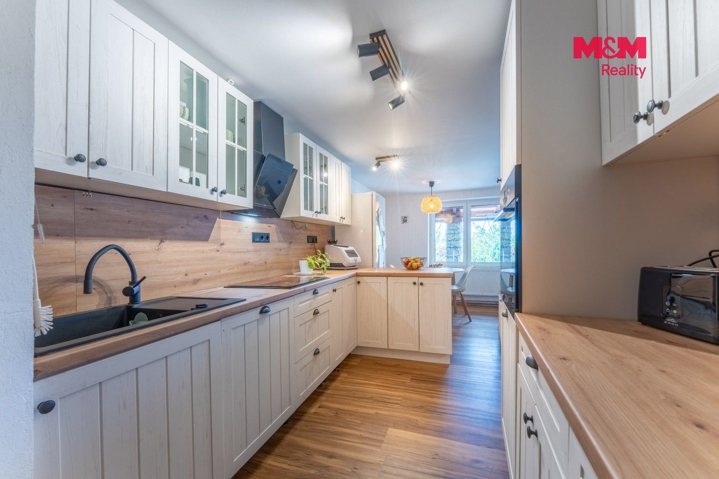 Prodej rodinný dům - Slavhostice, 181 m² - 1