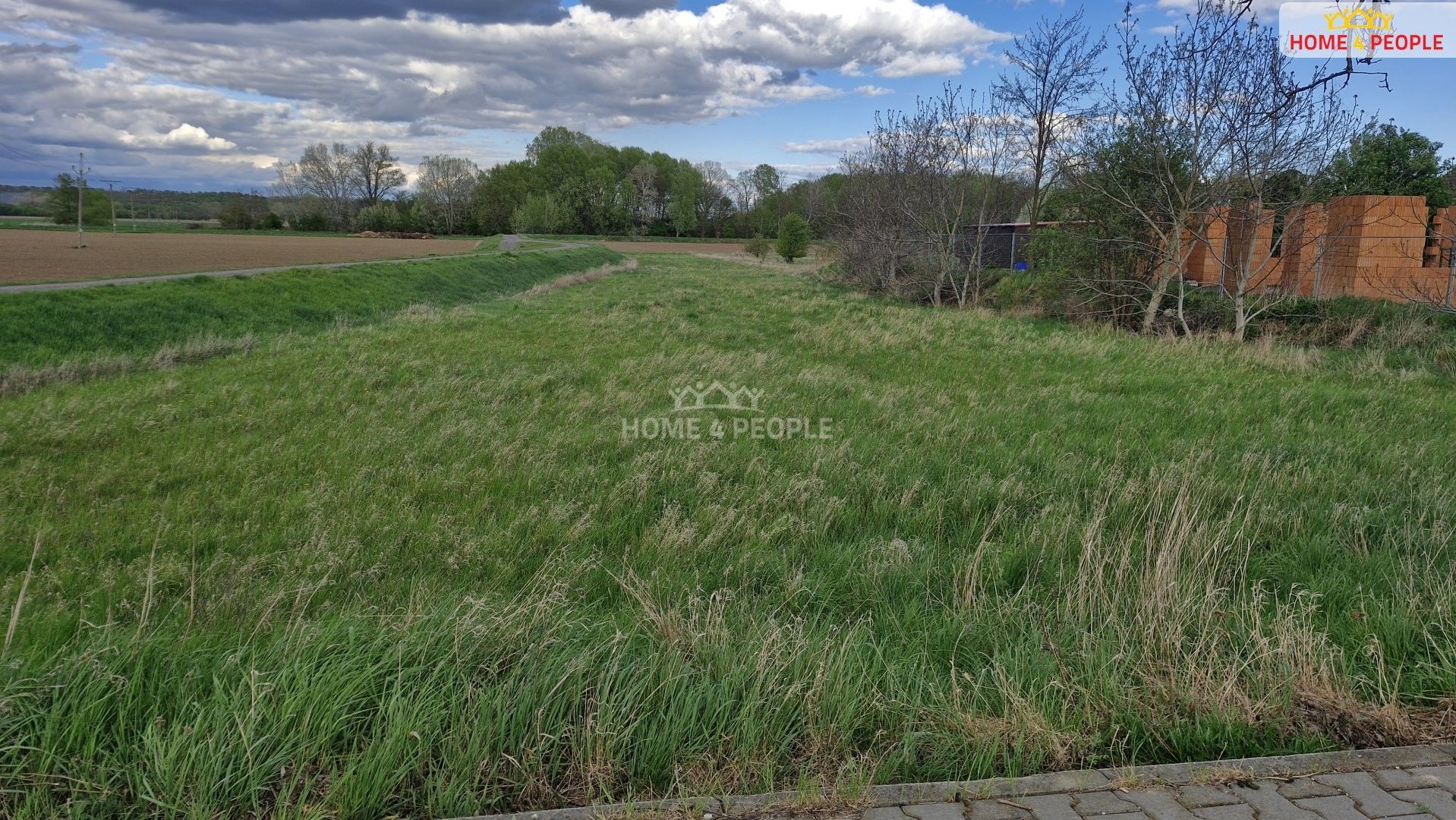 Pozemek pro bydlení · 1 600 m² · Cvrčovice - 3