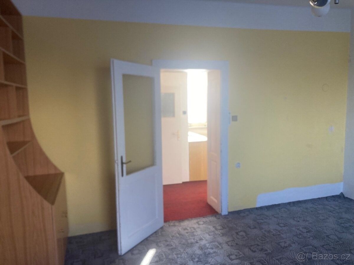 Pronájem byt - Znojmo, 669 02