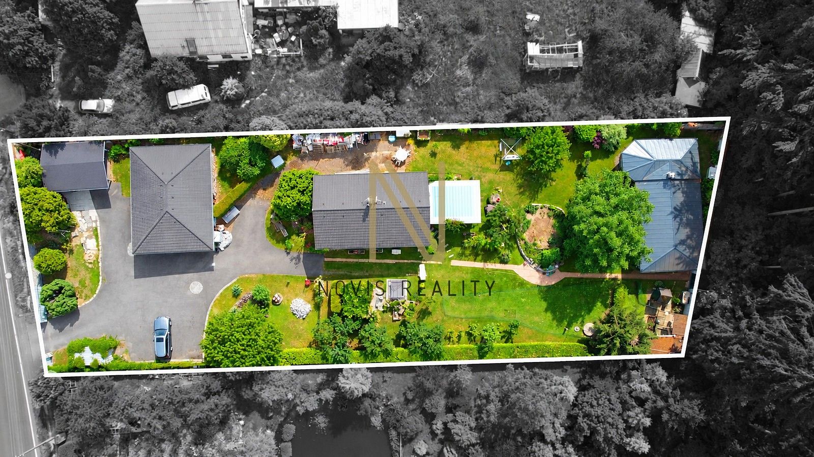 Rodinné domy, Ostrá Hůrka, Starý Plzenec, okres Plzeň-město, 249 m² - 1