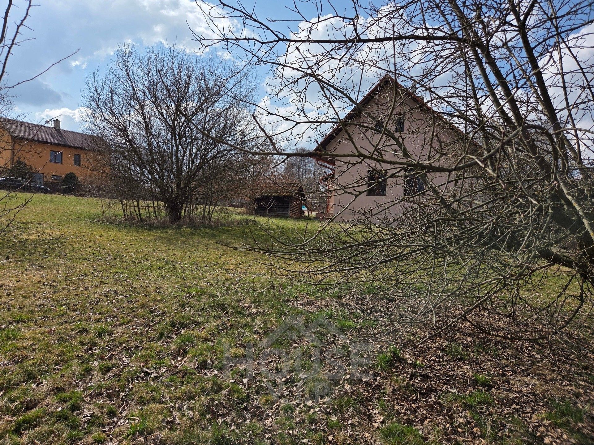 Pozemek pro bydlení, 969 m²