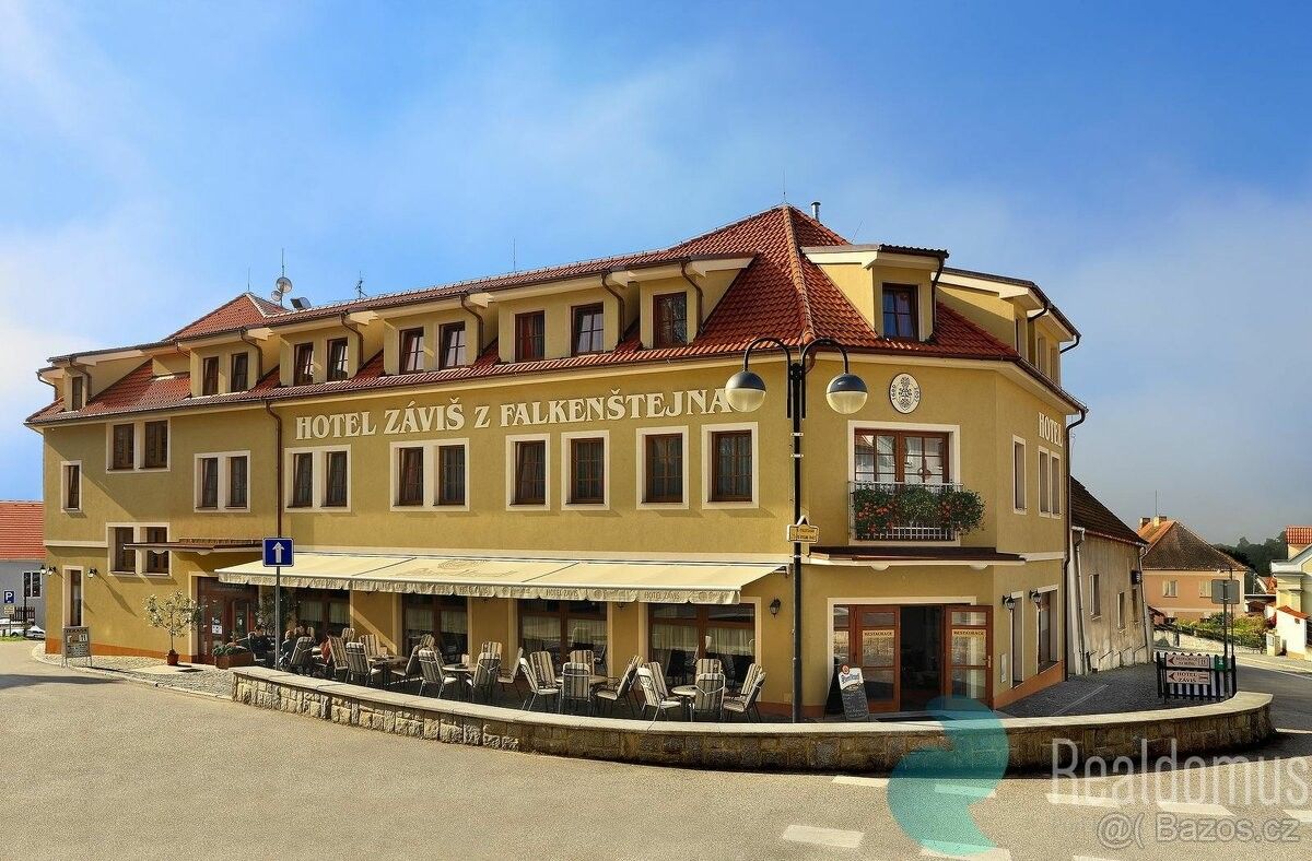 Prodej restaurace - Hluboká nad Vltavou, 373 41, 850 m²