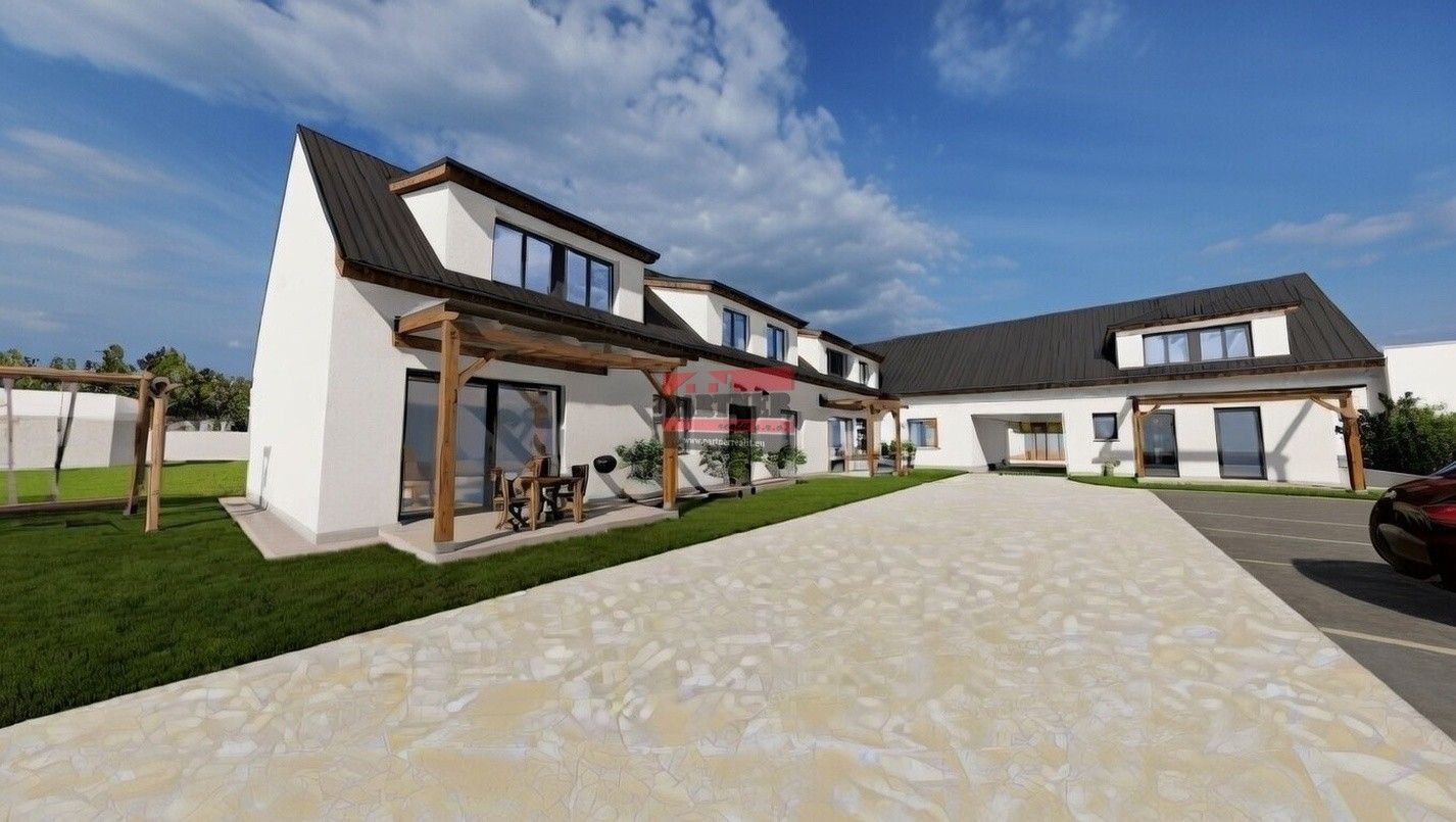 Činžovní domy, Palackého, Lomnice nad Lužnicí, 641 m²