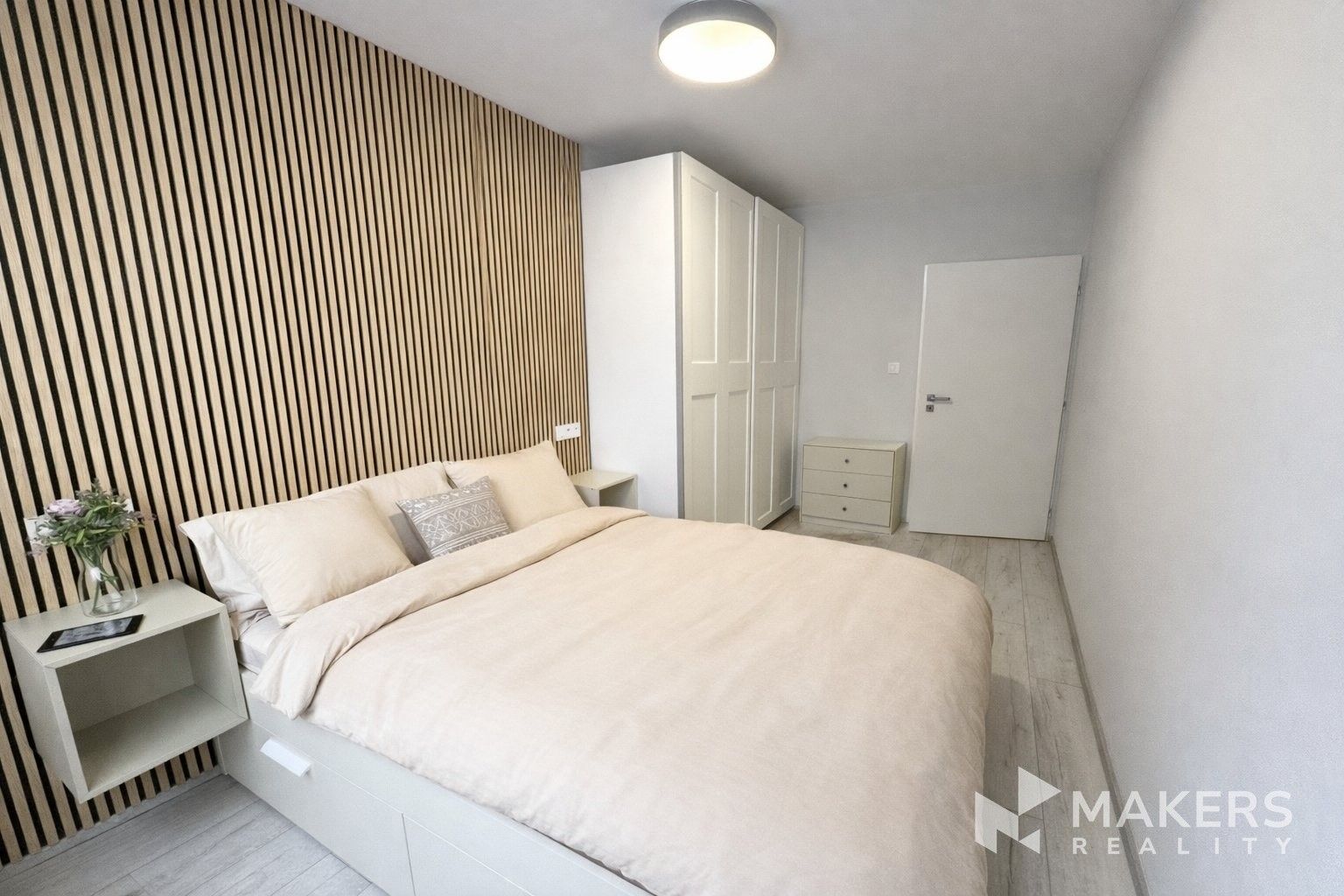 2+kk, Litoměřická, Praha, 43 m²