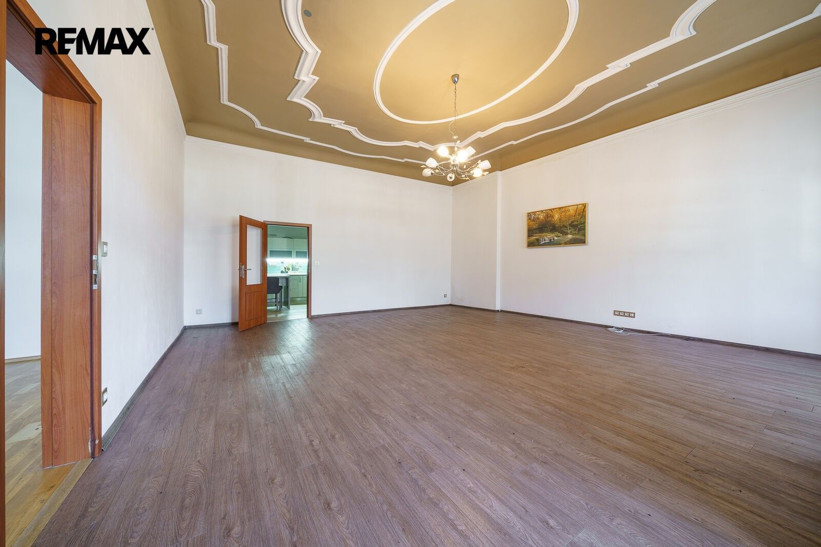 4+1, nám. Republiky 3, Horní Slavkov, 158 m² - 2