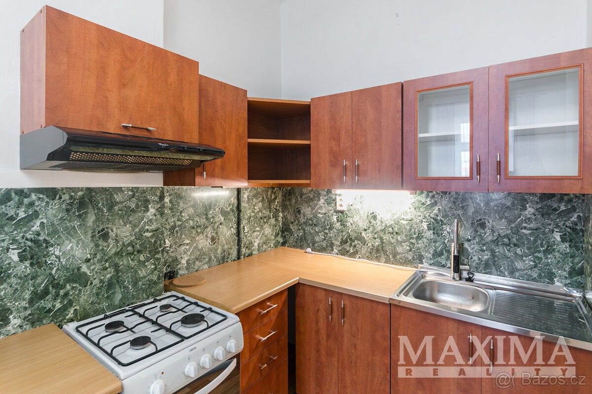 Pronájem byt - Praha, 100 00