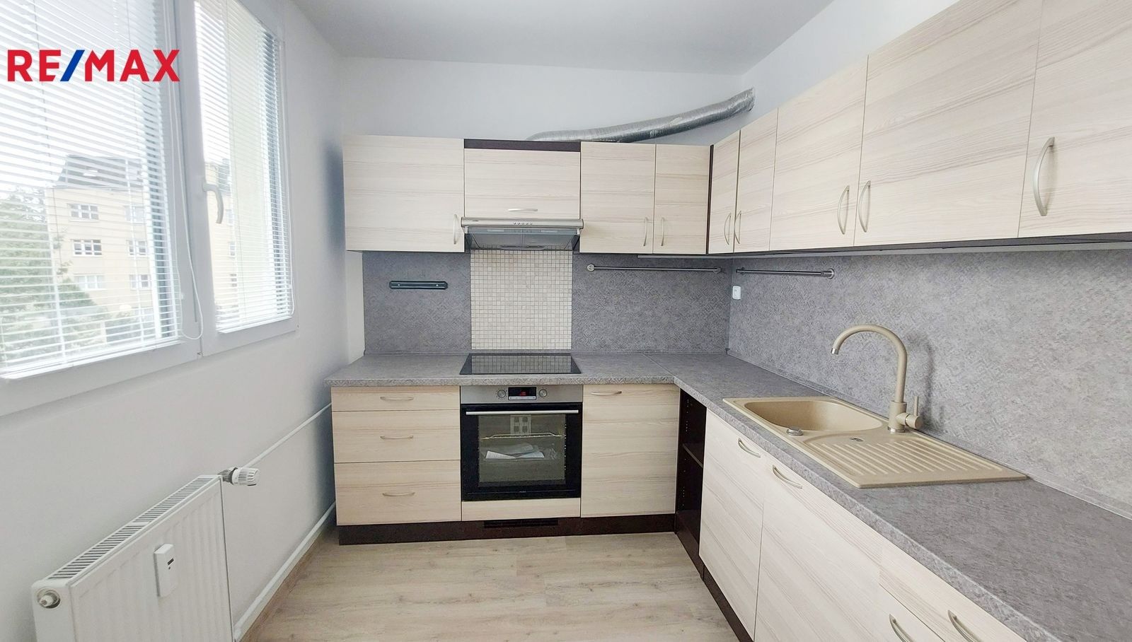 Pronájem byt 2+1 - náměstí Republiky, Mladá Boleslav, 53 m²