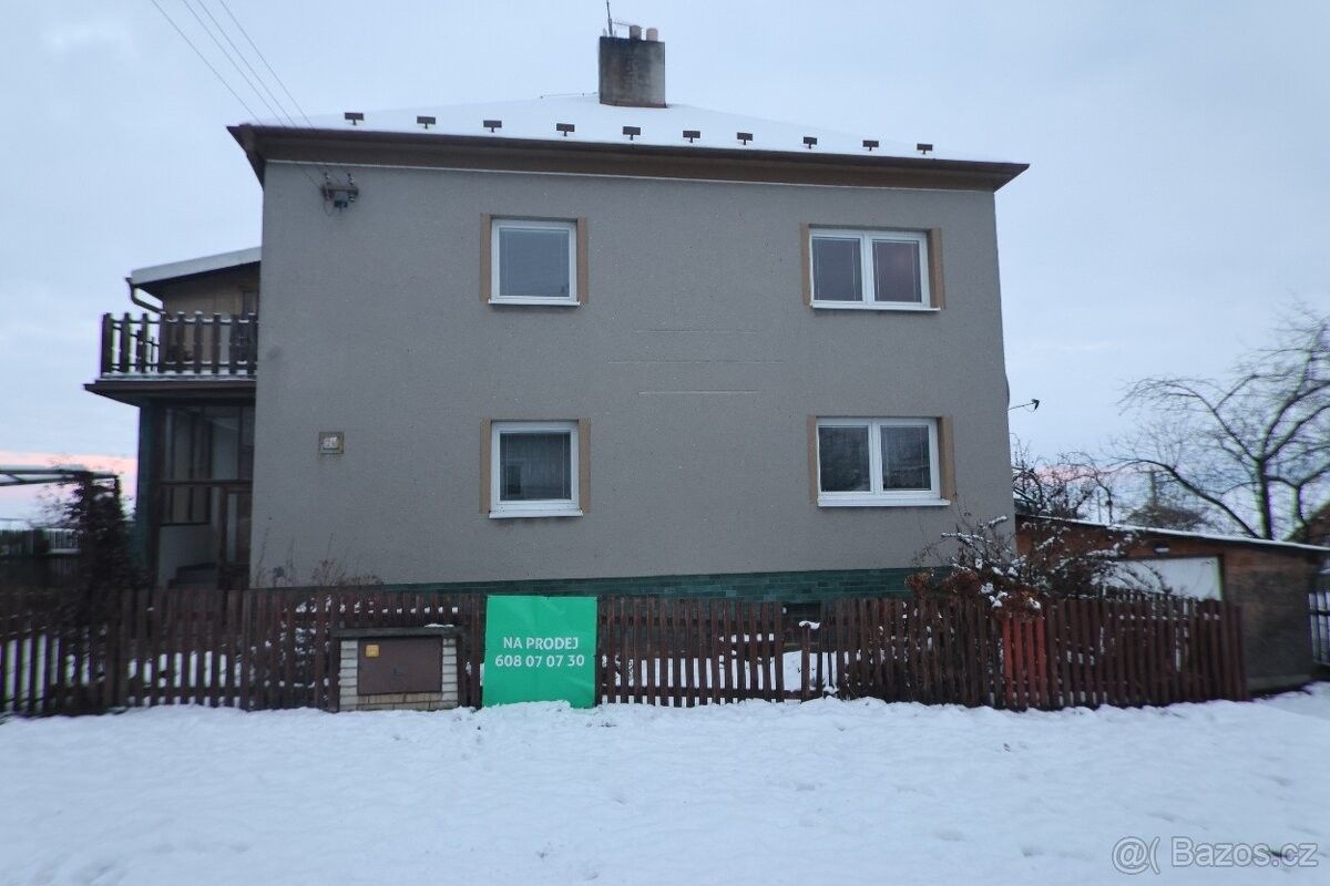 Rodinné domy, Úvalno, 793 91