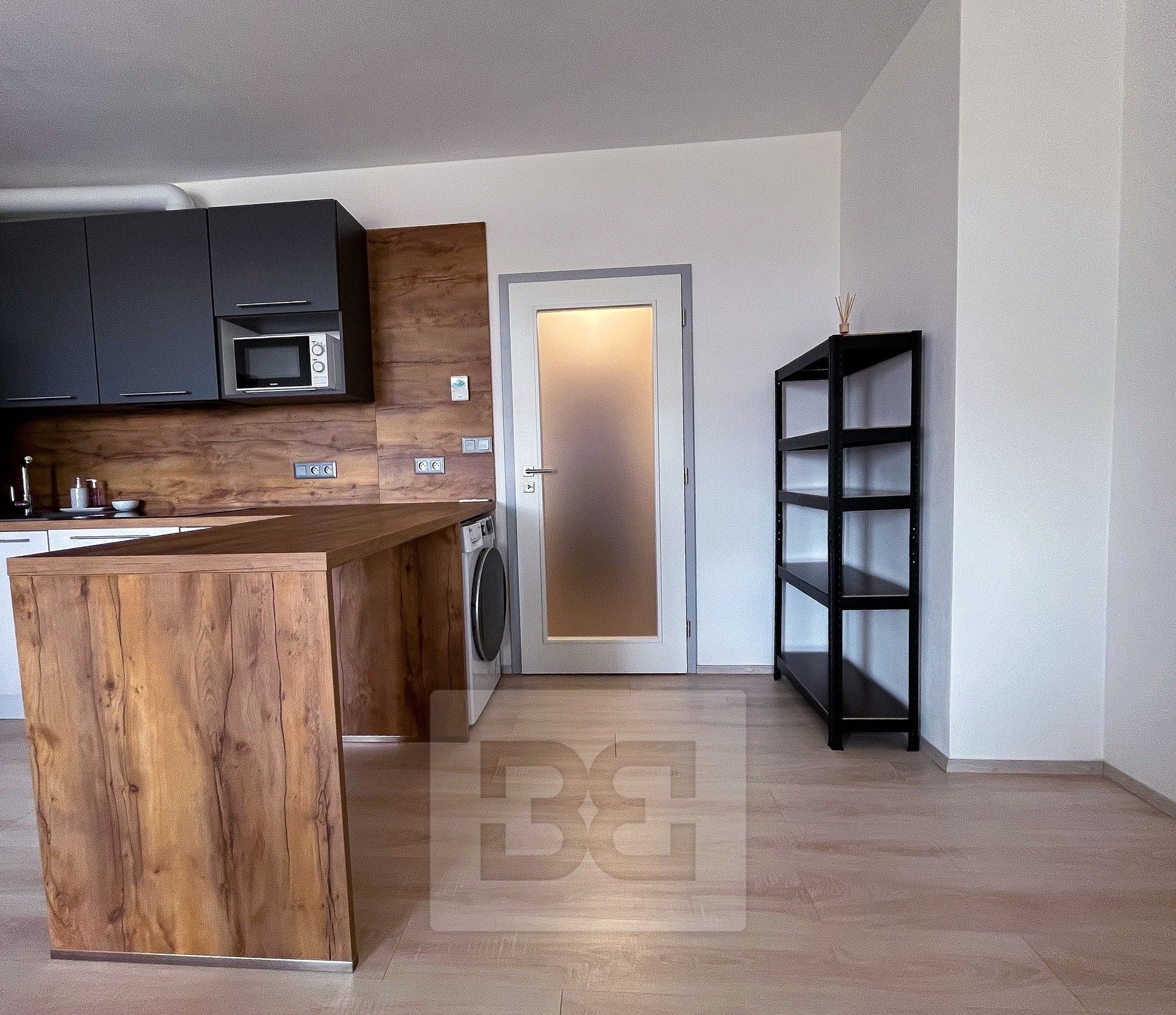 Pronájem byt 1+kk - Boettingerova  , Plzeň, 33 m²