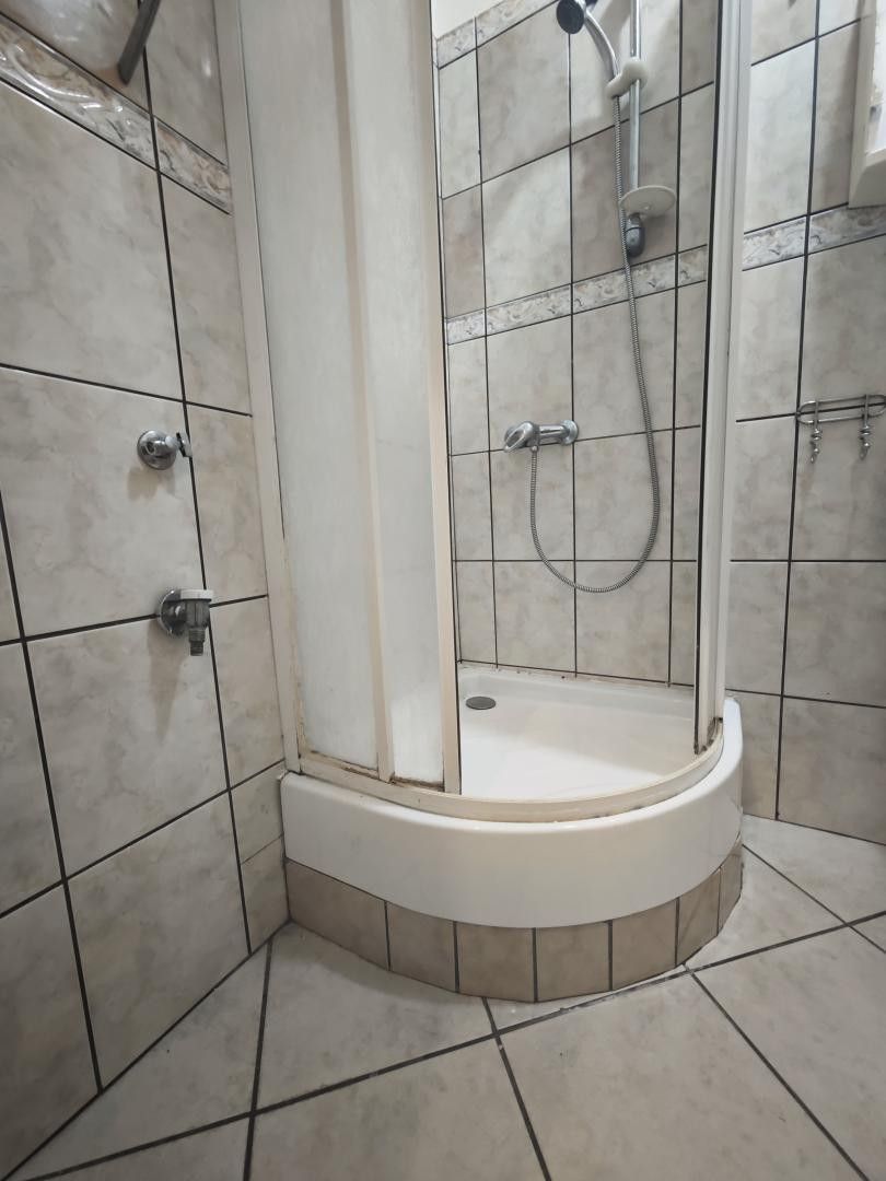 Pronájem byt 2+kk - Družstevní 1169, Vsetín, 37 m² - 5