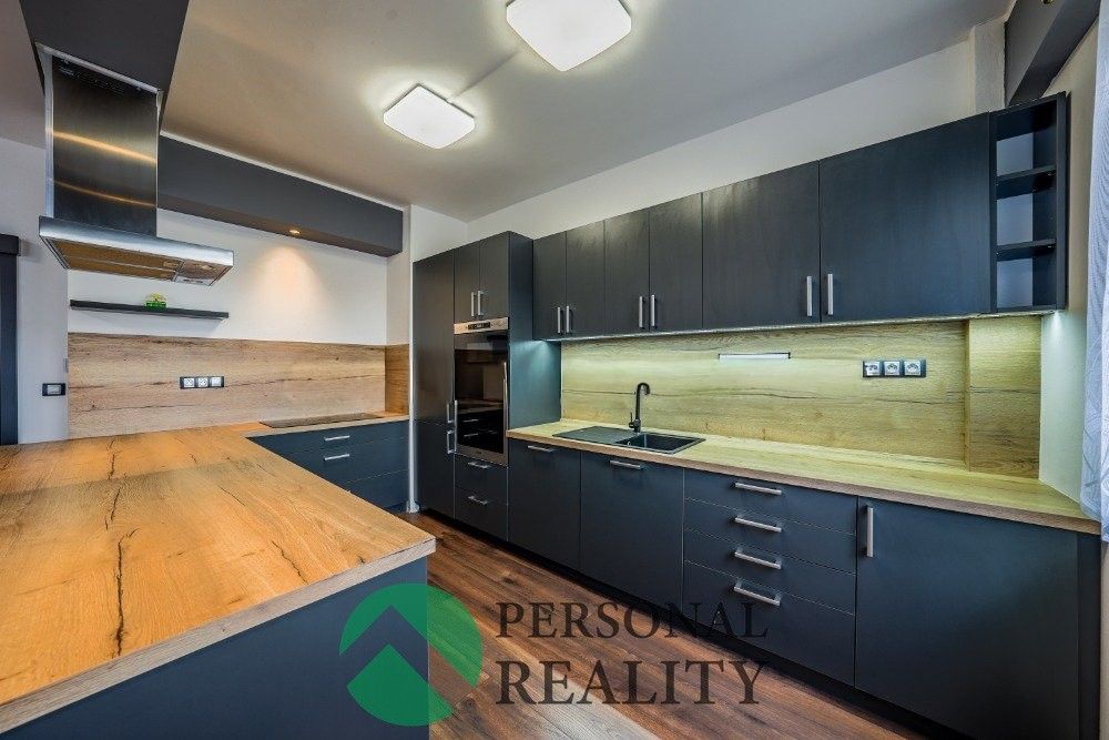 Prodej byt 3+1 - Vojtěcha Lanny, Kladno, 86 m²