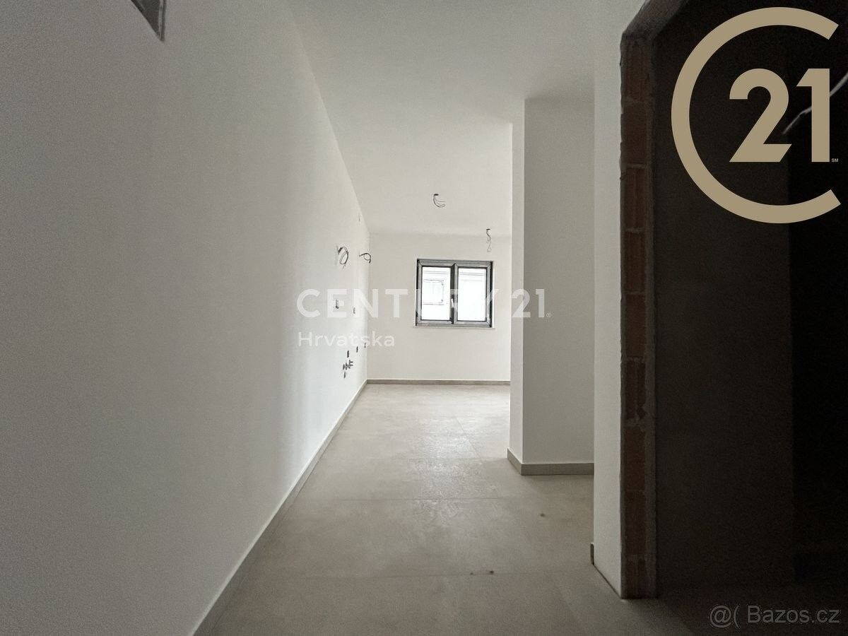 Prodej byt 2+kk - Zahraničí, 987 66, 39 m²