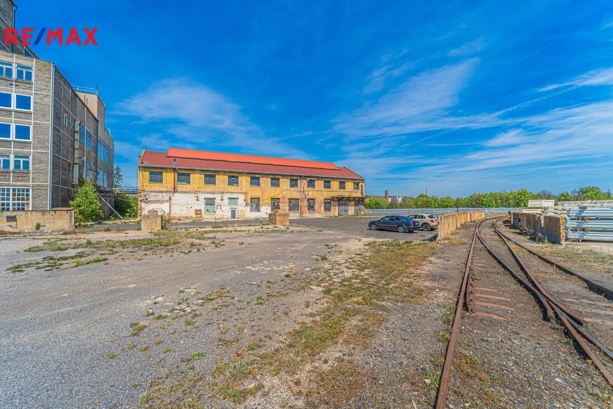 Pronájem sklad - Netovická, Slaný, 6 m²