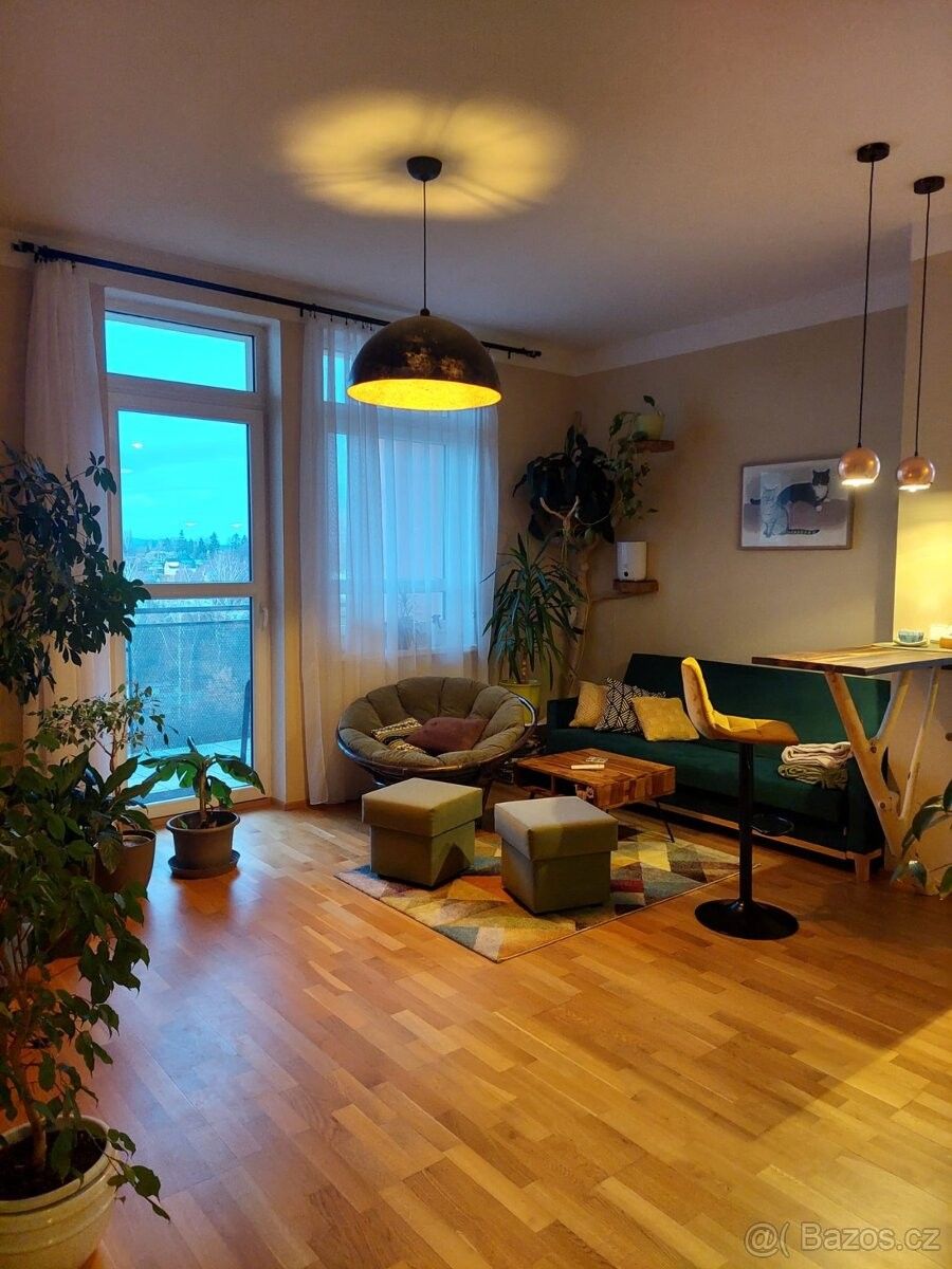 Pronájem byt - Liberec, 460 07, 65 m²