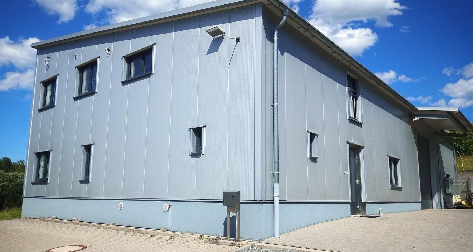 Obchodní prostory, , Bavorsko, 400 m² - 1