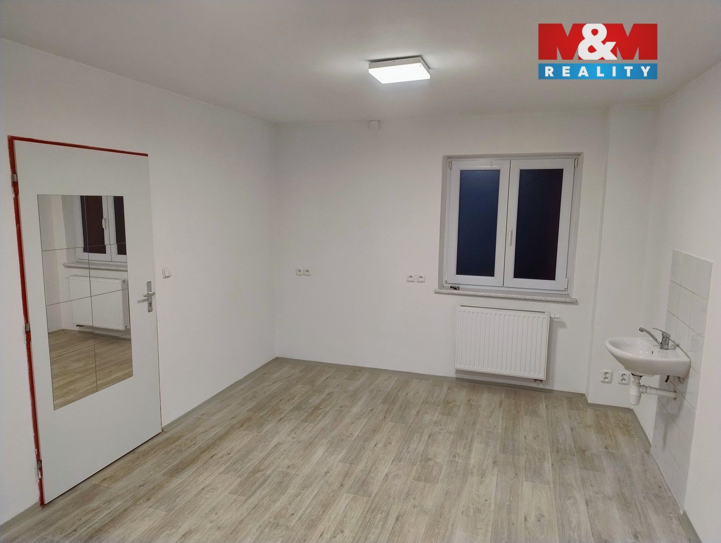 Pronájem obchodní prostory - Opavská, Kravaře, 23 m²