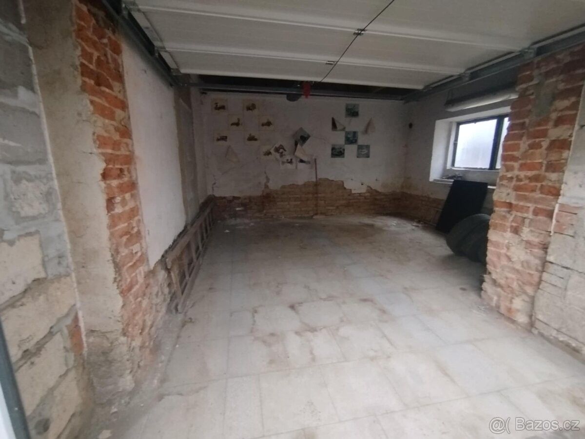 Garáž · Jeseník, 790 01 - 3
