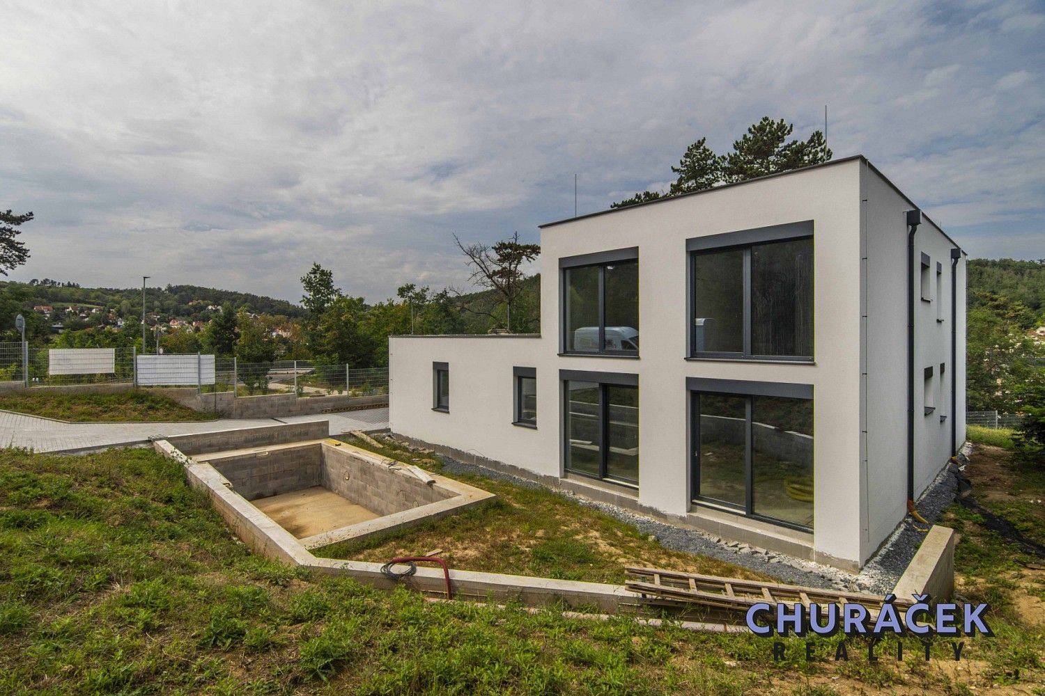 Prodej pozemek pro bydlení - Praha - Velká Chuchle, okres Praha 16, Hlavní město Praha - 5