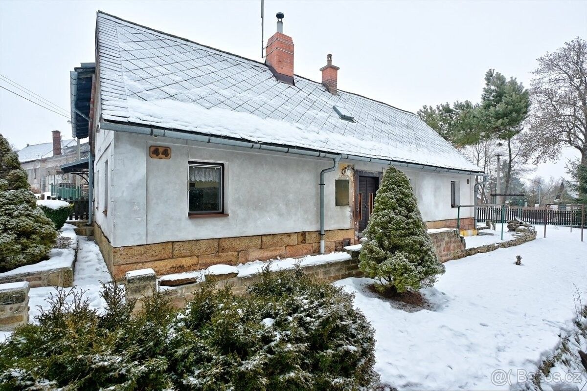 Chaty, Hostinné, 543 71