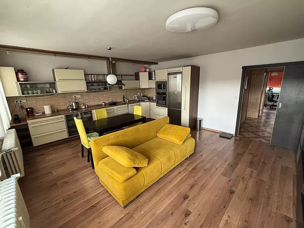3+kk, Holečkova, Praha 5 - Smíchov, 63 m² - 2