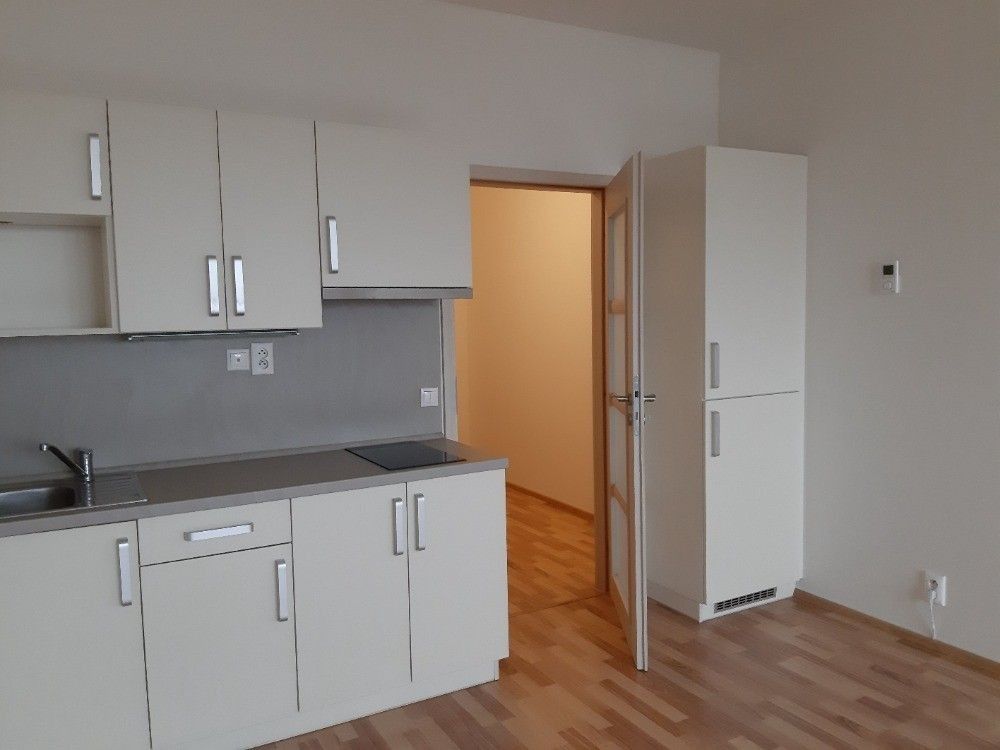 Byt 1+kk · 33 m² · Freyova, Praha - Vysočany - 3