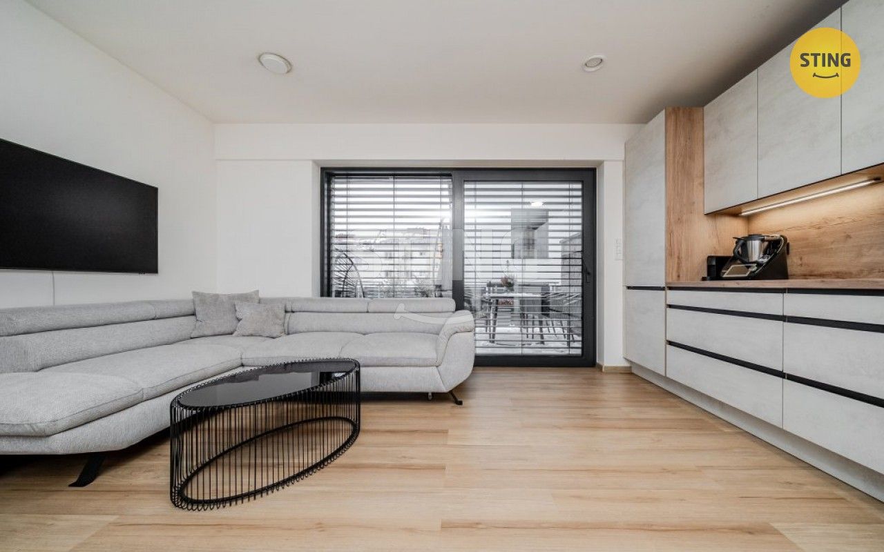 3+kk, Kasalického, Ostrava, 81 m²