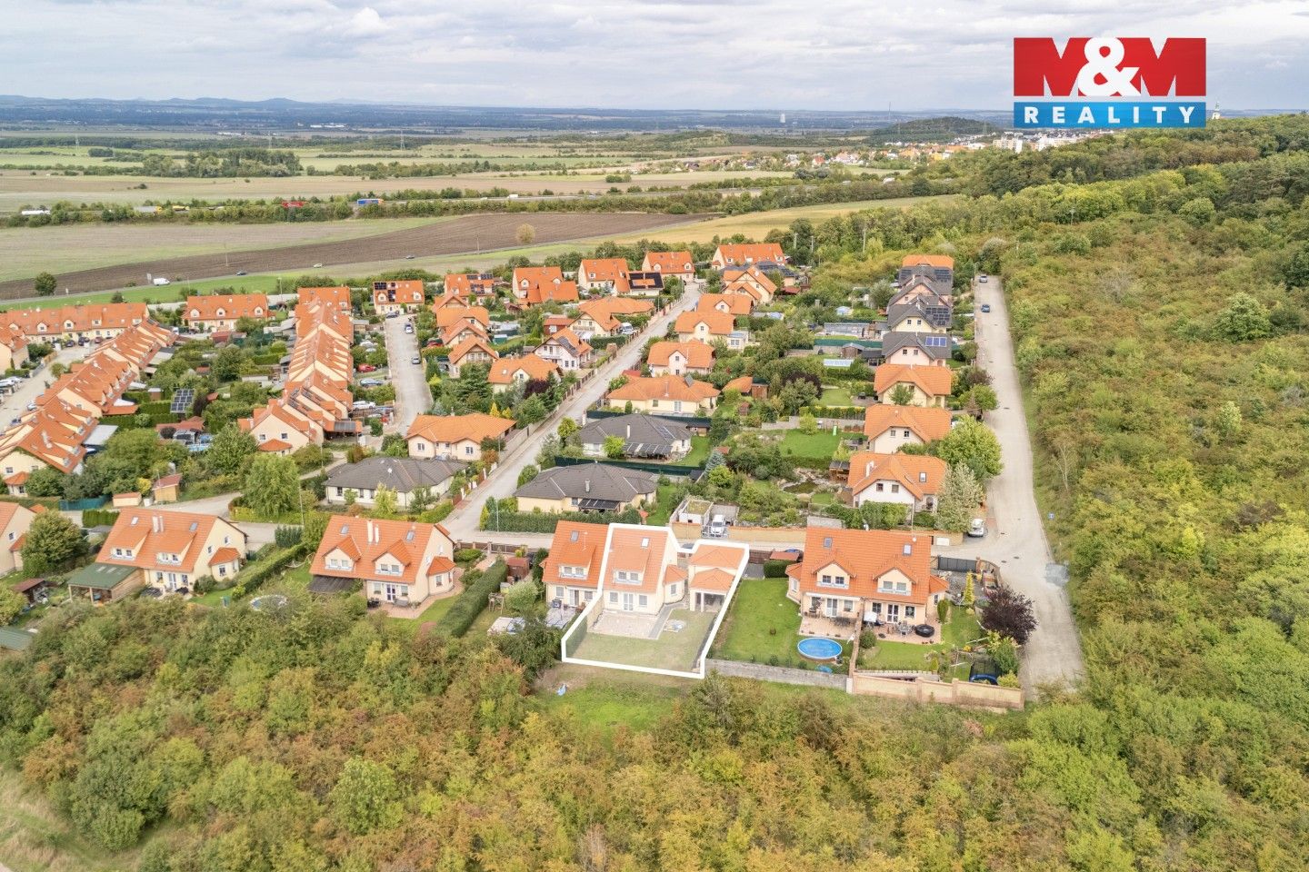 Prodej rodinný dům - Šípková, Postřižín, 136 m²